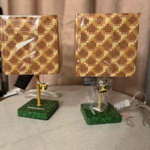 2 Minecraft lamps